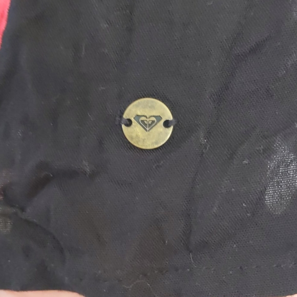 2 for $10 / Roxy floral print top - Picture 4 of 6